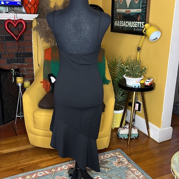 Black High Low Leg Slit Dress w/ Ruffles (Size S/M) - Picture 3 of 4